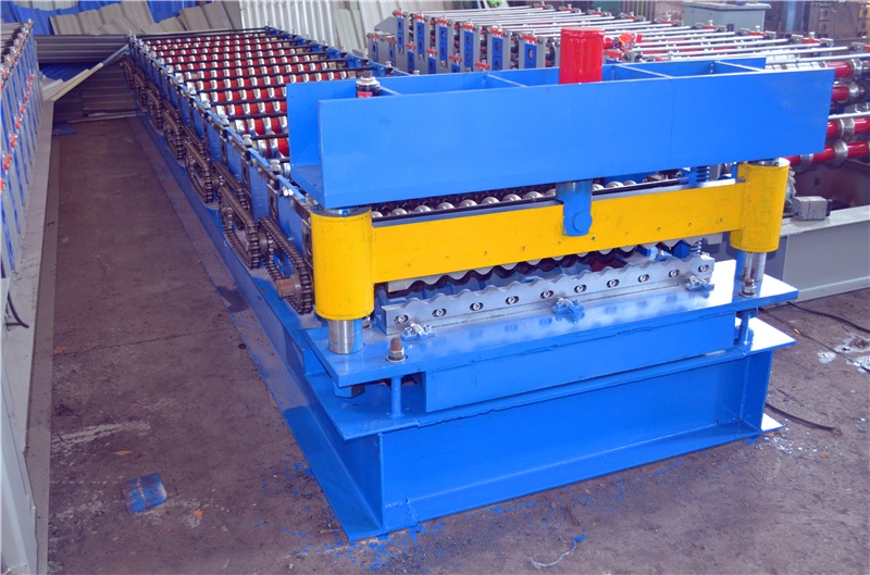 JCX 850 corrugated roll forming machine