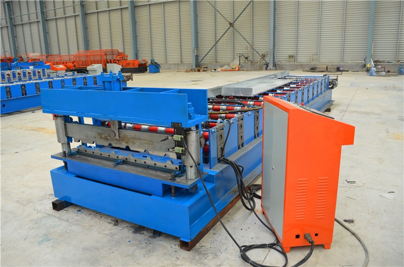 Long Span Roll Forming Machine